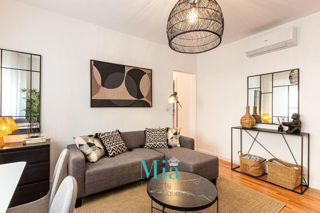 And Apartment *