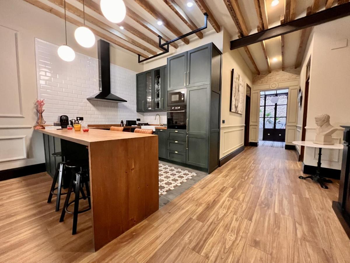 A Charming Stand And Flat In Apartamento *