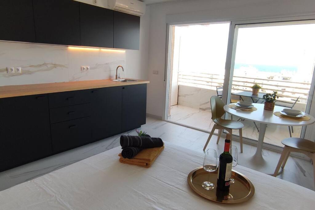 Chill Out Jacuzzi & Sea Views *