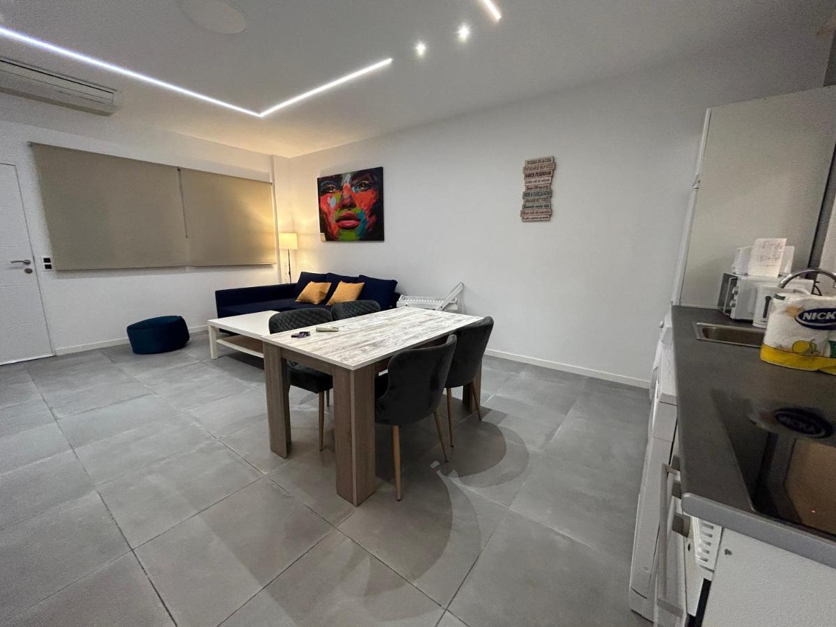Hall Loft 200m Playa 4 Pers * Alicante