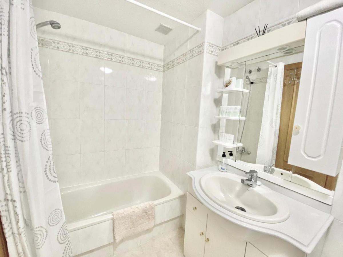 Atenas Piscina 4 Pax, Inmobiliaria Leo Playa De San Juan *
