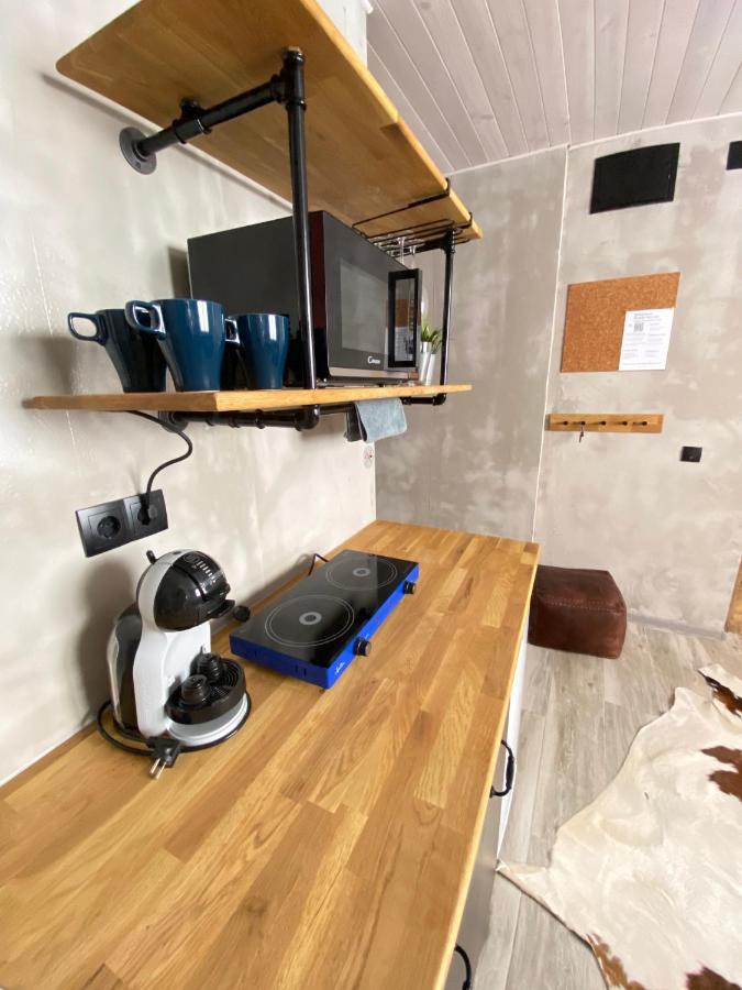Insomnia With Private Patio *