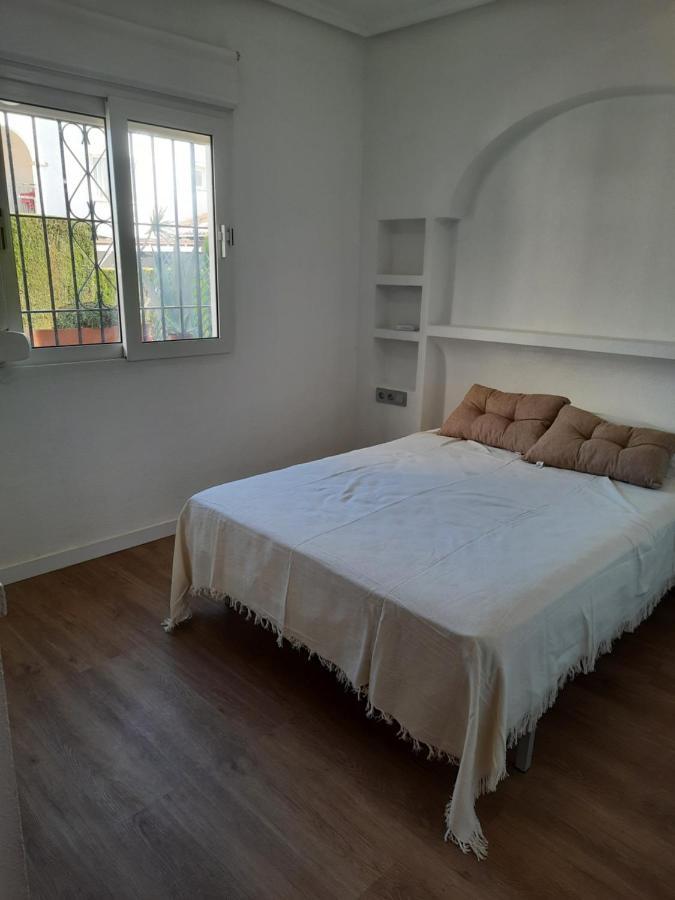 Orihuela Costa *