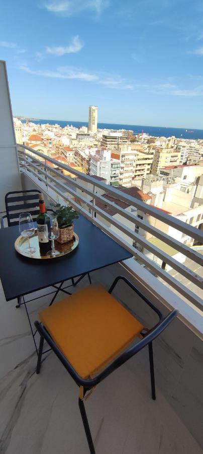 Chill Out Jacuzzi & Sea Views Huoneisto *