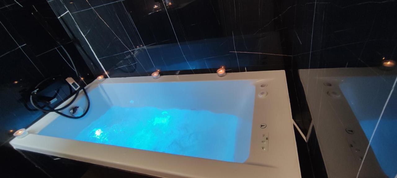 Huoneisto Chill Out Jacuzzi & Sea Views *