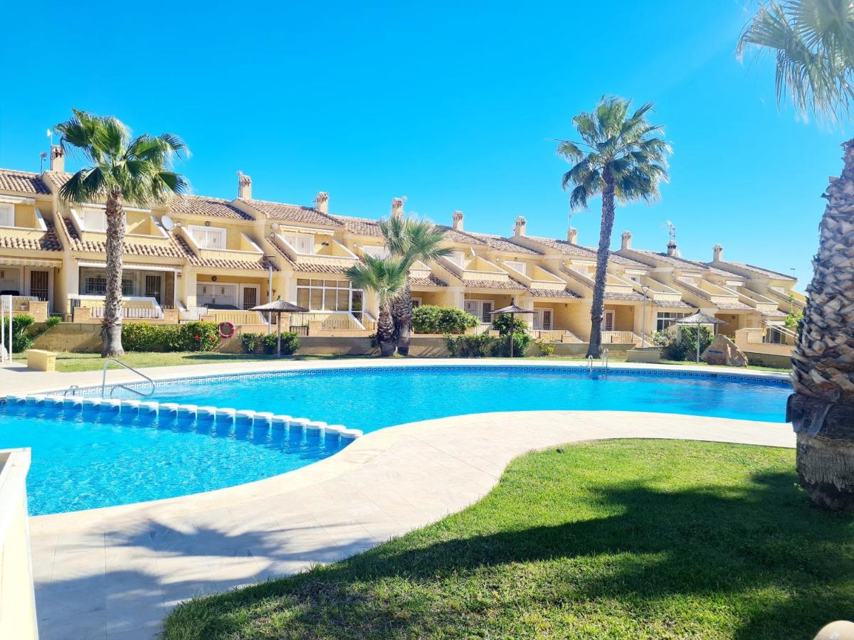 Casa En Punta Prima Casa de férias *