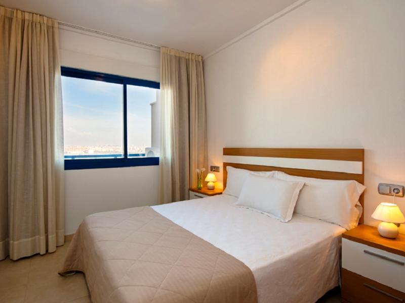 Hills Aparthotel