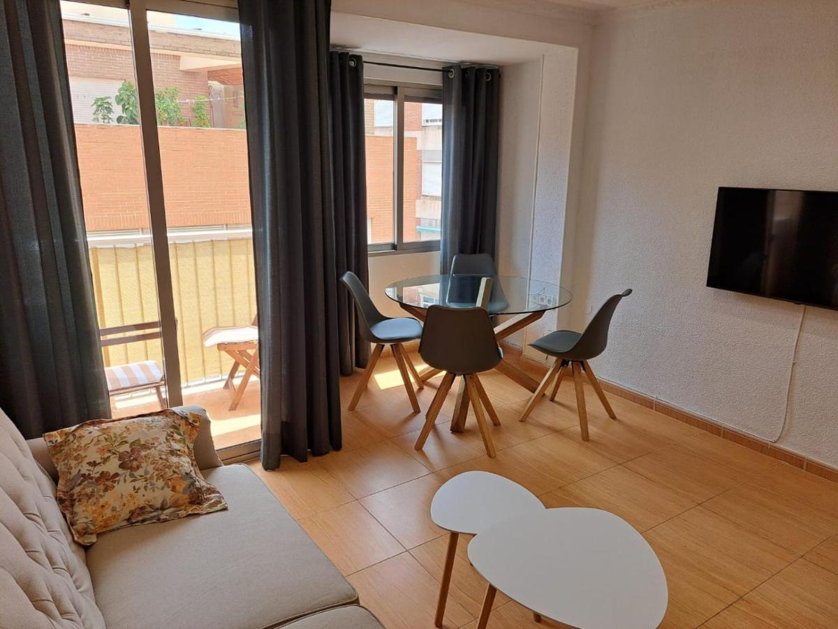 In The City Centre Apartment *