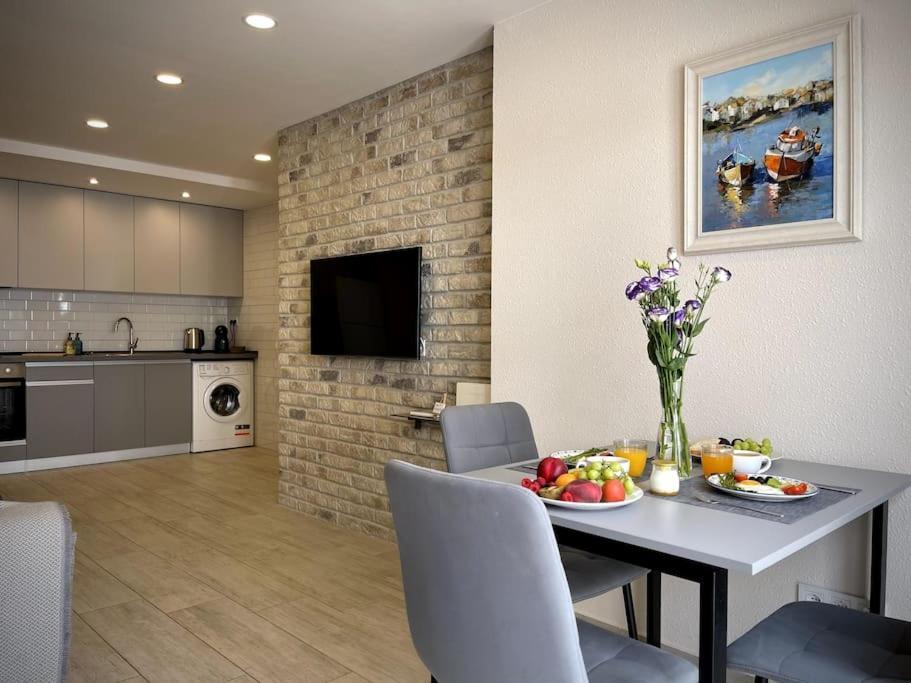 Lux Jardin, 2, Torrevieja Alicante