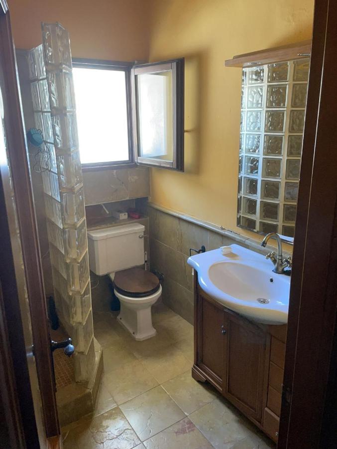 El Poblet De Atalayas Habitación en casa particular *