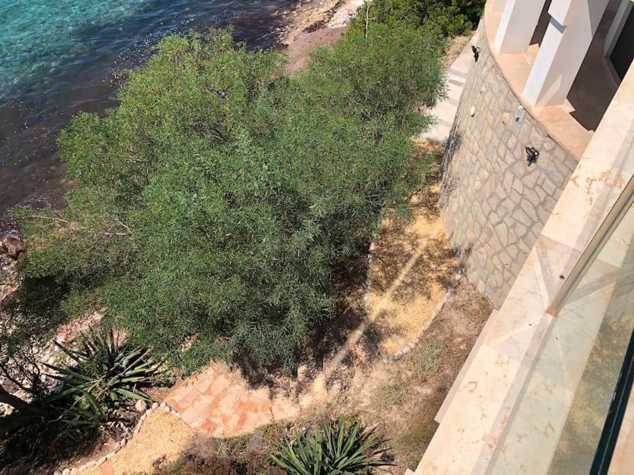 Irene: Beachfront Luxury With Sea Views And Private Pool