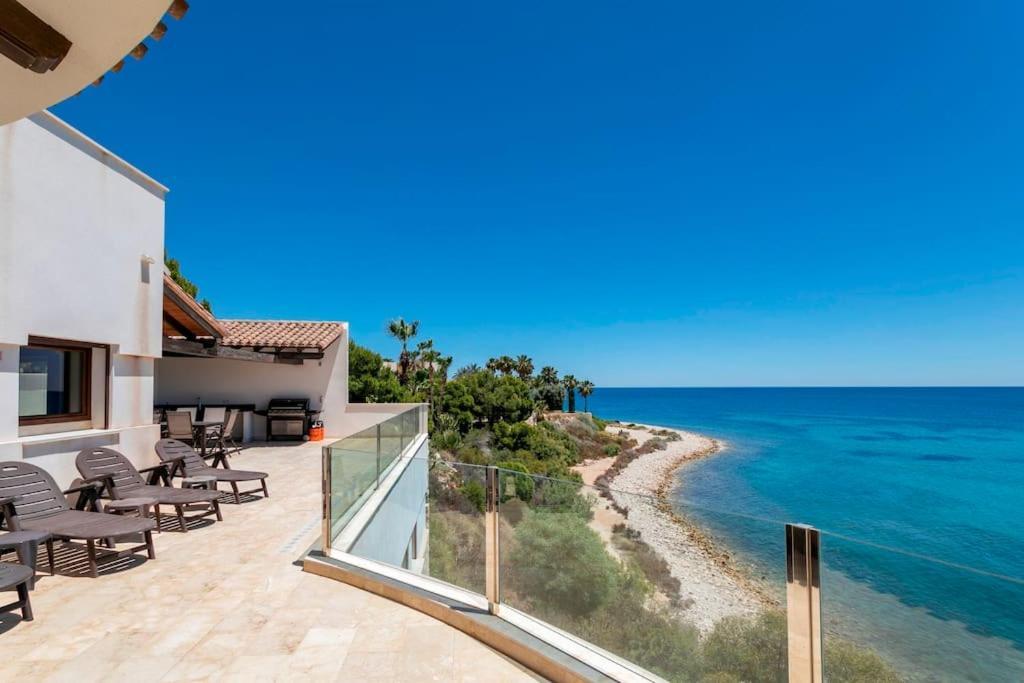 Villa Irene: Beachfront Luxury With Sea Views And Private Pool Alicante