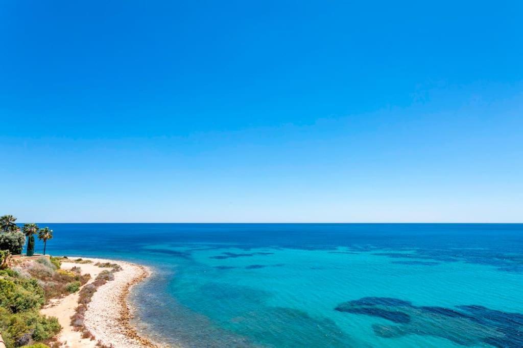 Irene: Beachfront Luxury With Sea Views And Private Pool Villa Alicante