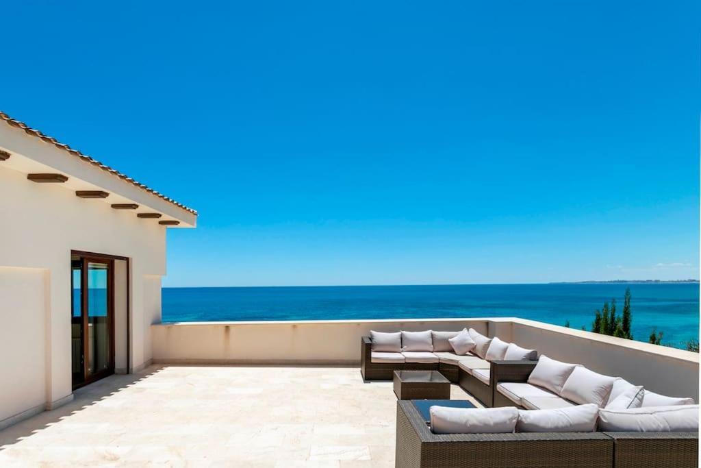 Irene: Beachfront Luxury With Sea Views And Private Pool Villa
