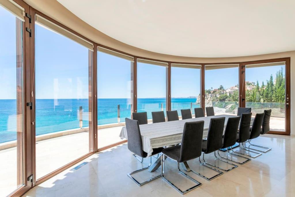 Irene: Beachfront Luxury With Sea Views And Private Pool *