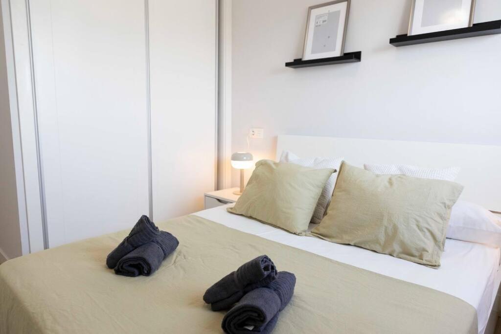 Modern Apartment, Pool & Air Con, San Juan Playa Apartamento *
