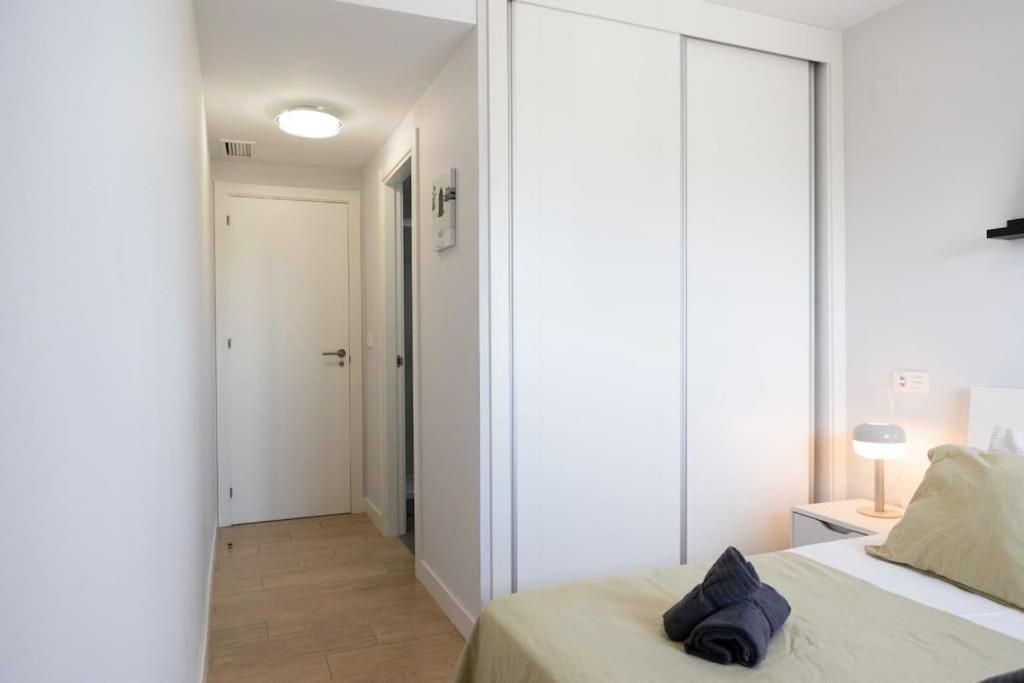 Modern Apartment, Pool & Air Con, San Juan Playa Apartamento Alicante