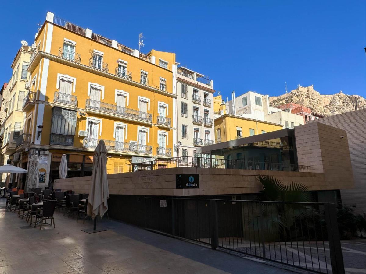Elegante A Unos Pasos De La Rambla. Alicante