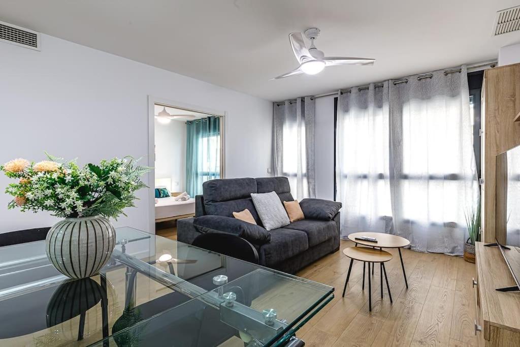Moderno Apartamento Con Ac En Lorenzo Casanova *
