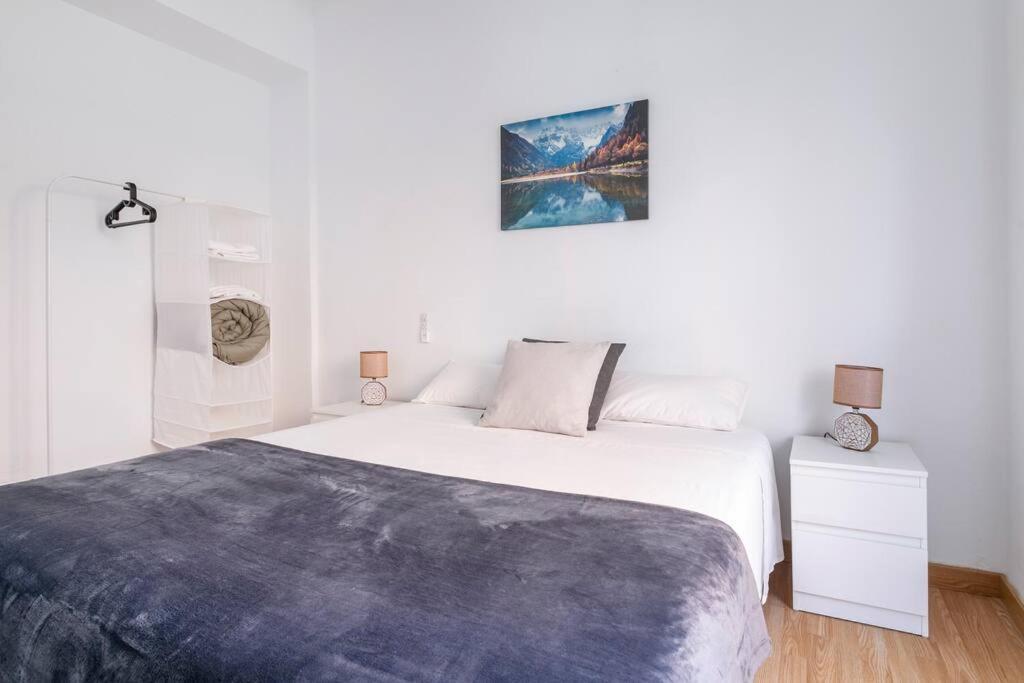 Encantador De 3 Con Balcon Apartamento Alicante