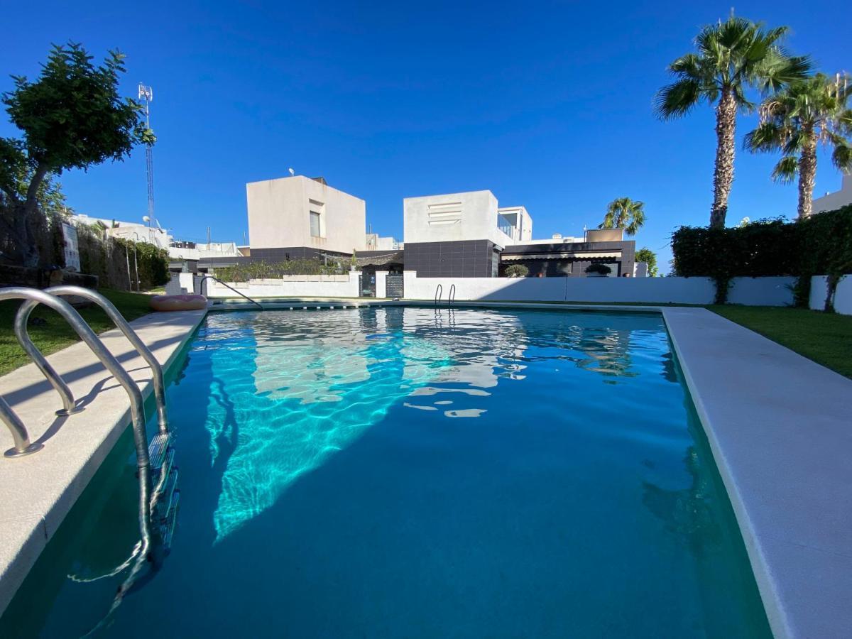 Luxury House Villamartin Zenia