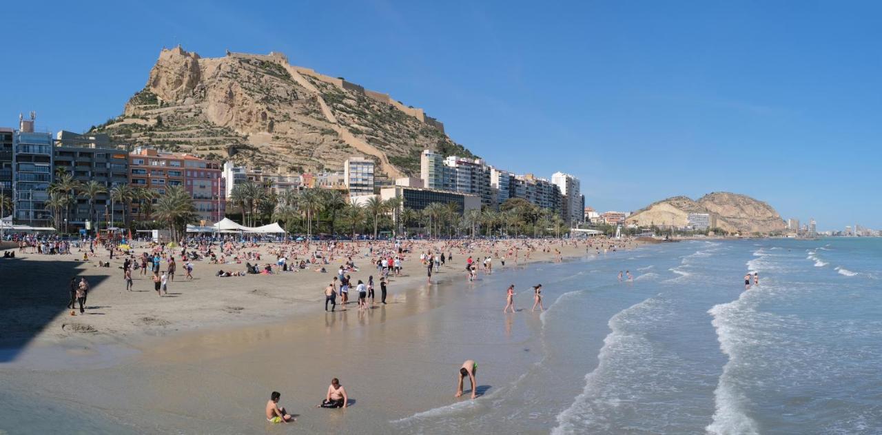 R-1-комната в квартире для 2 человек -alicante Centro *