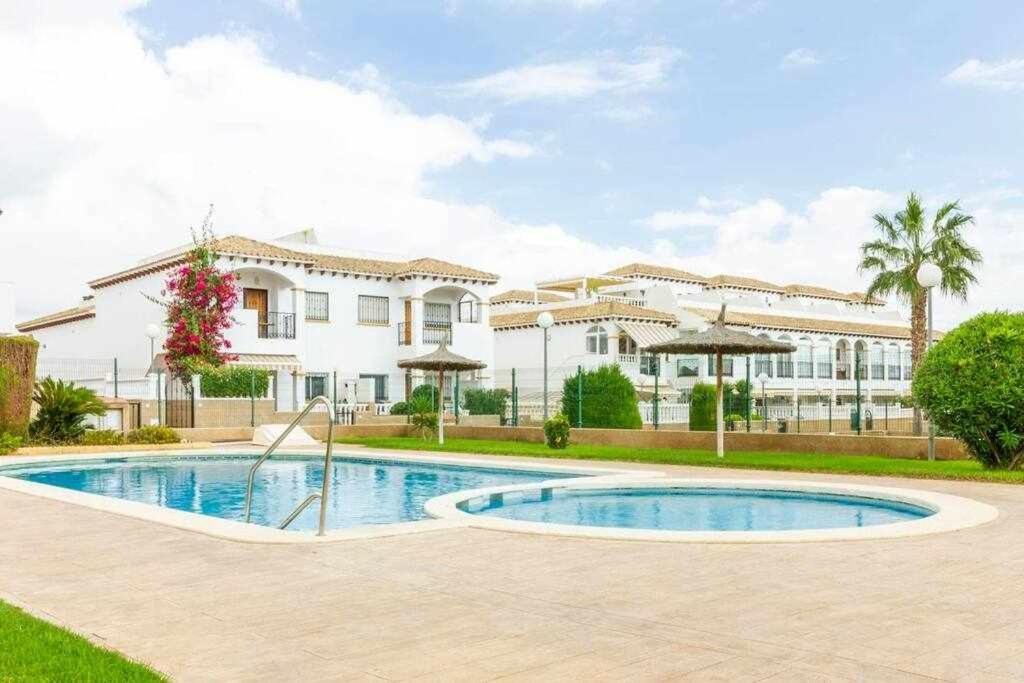Casa Pink Punta Prima *