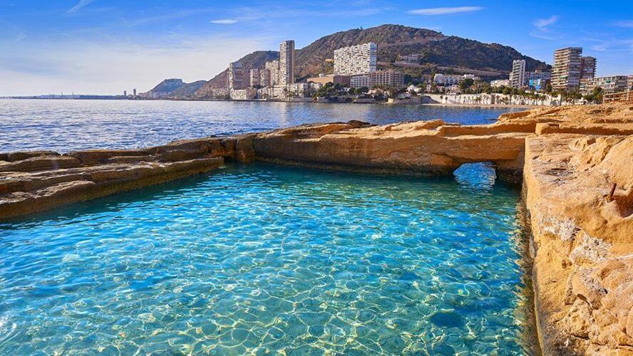 En Playa De La Albufereta