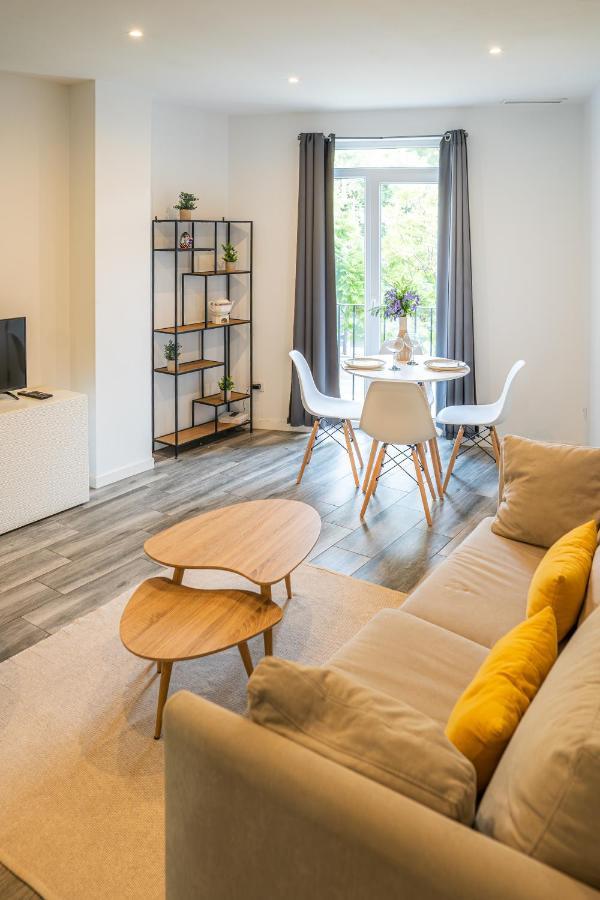 Casas 349h Centre First Floor *