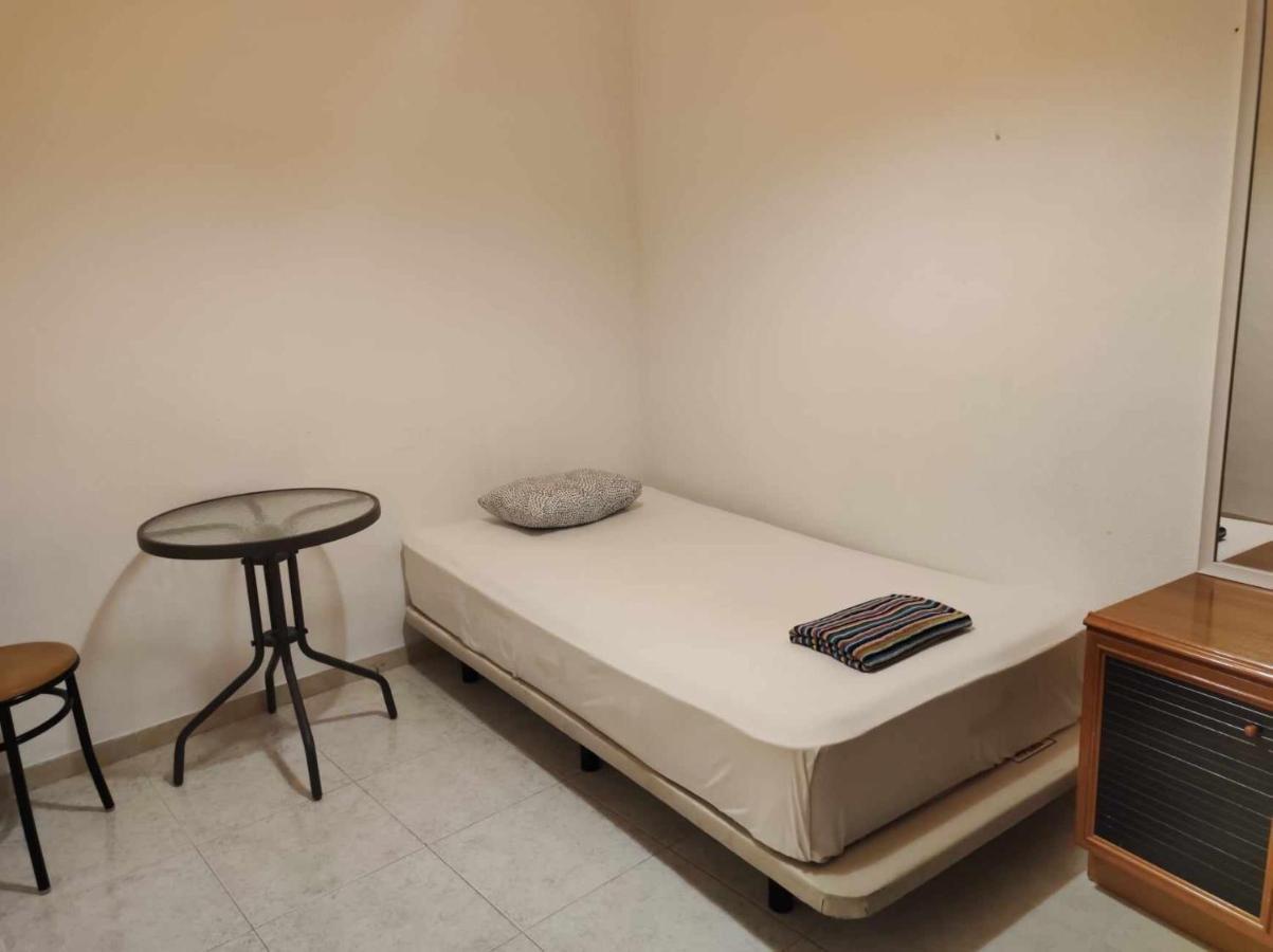 2- La Habitacion Del Piso Centro Accommodatie bij particulieren *