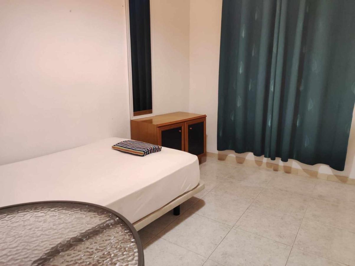 2- La Habitacion Del Piso Centro Accommodatie bij particulieren *