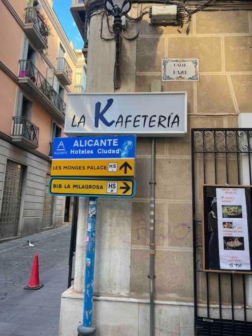Charming & Spacious In Historic Centre & Short Walk To *
