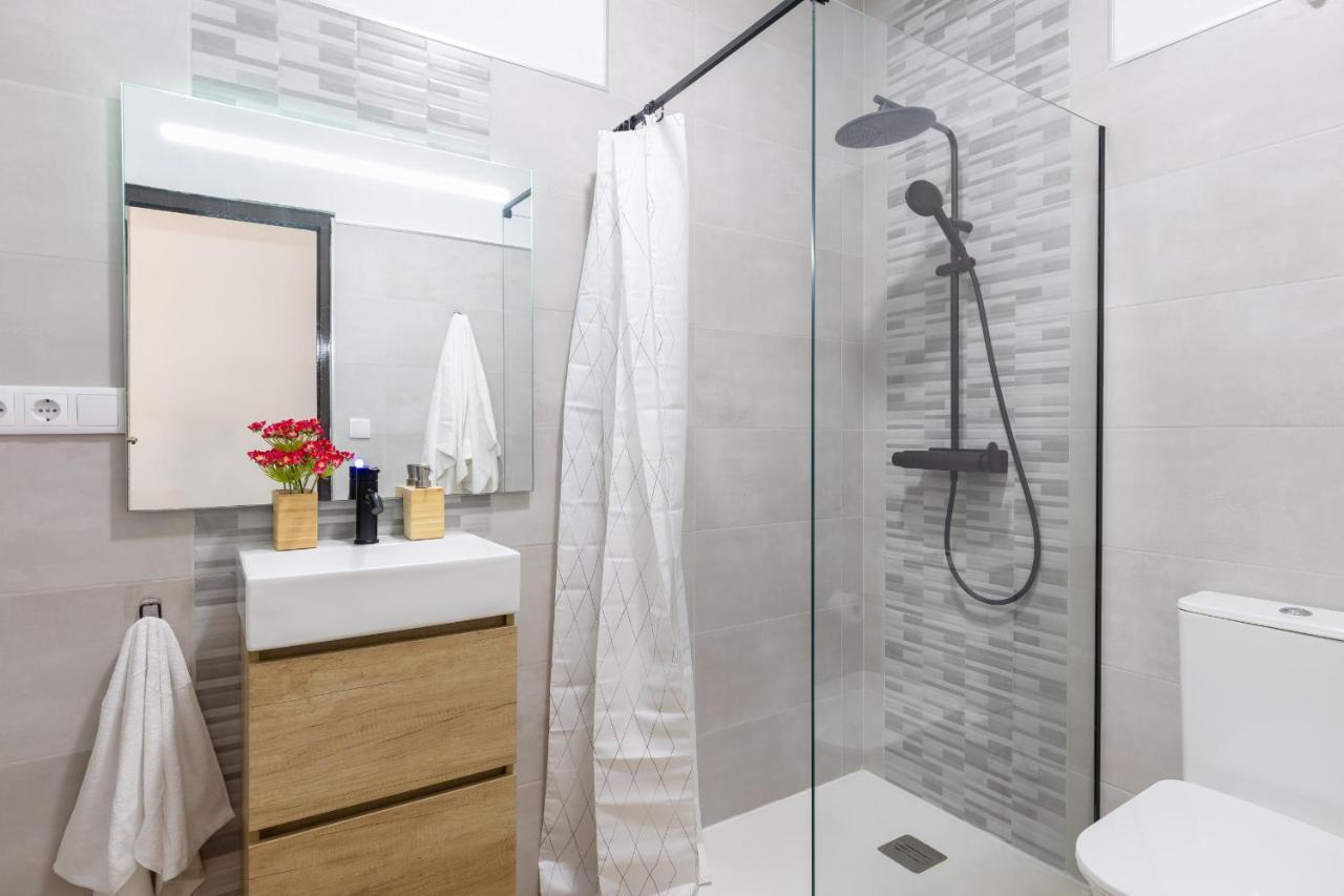 Apartment Cityscape Elegance By Fidalsa *