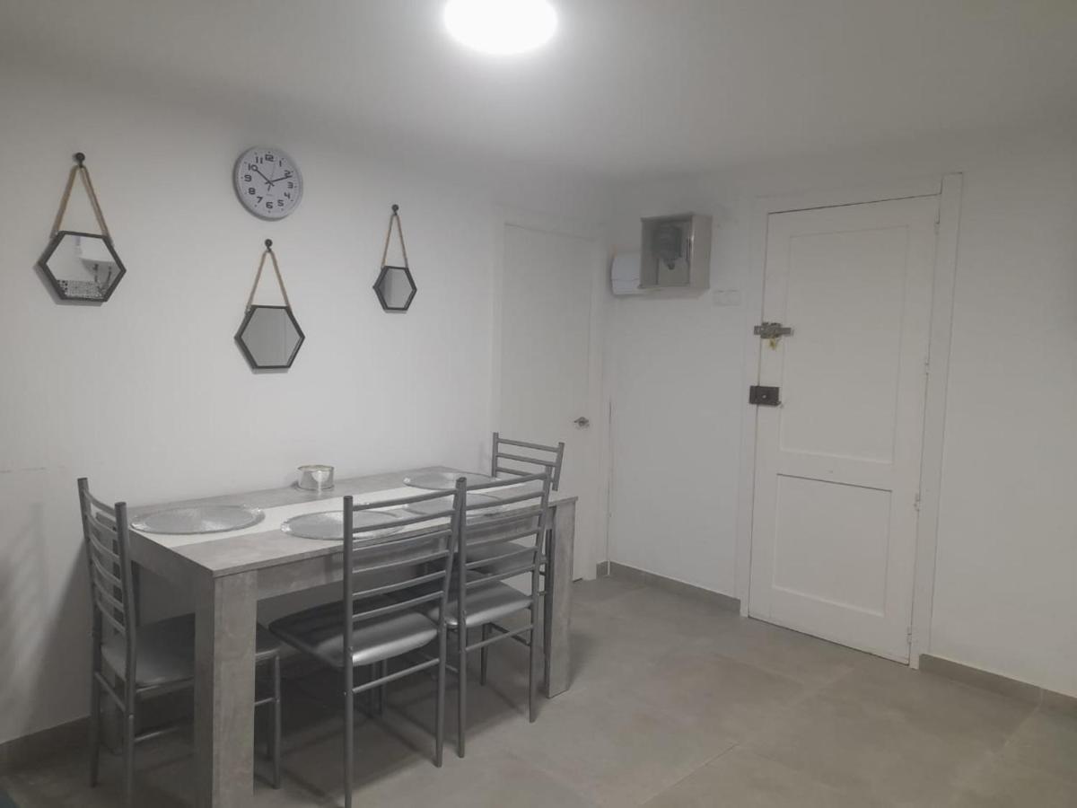 Esperanza 10 Apartment