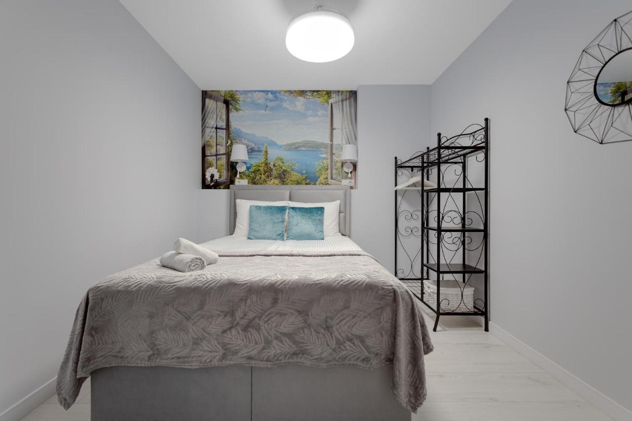 Nicole Apartment