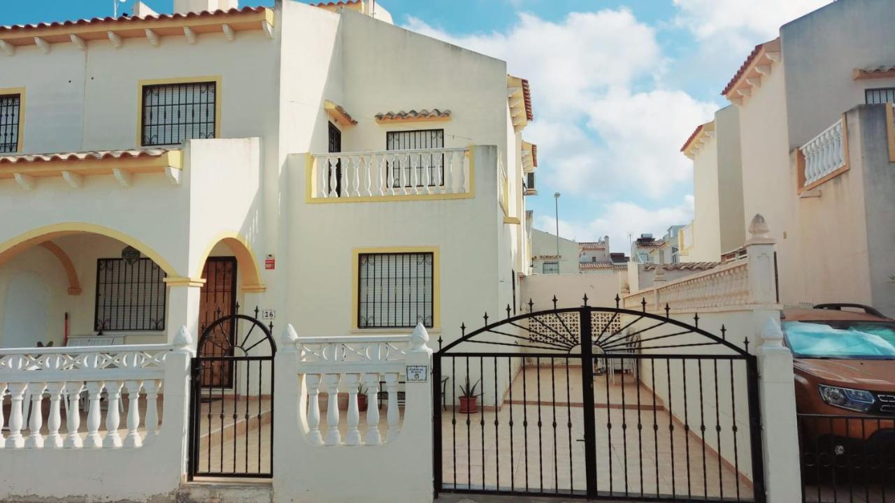 Preciosa Casa En La Zenia Orihuela Costa