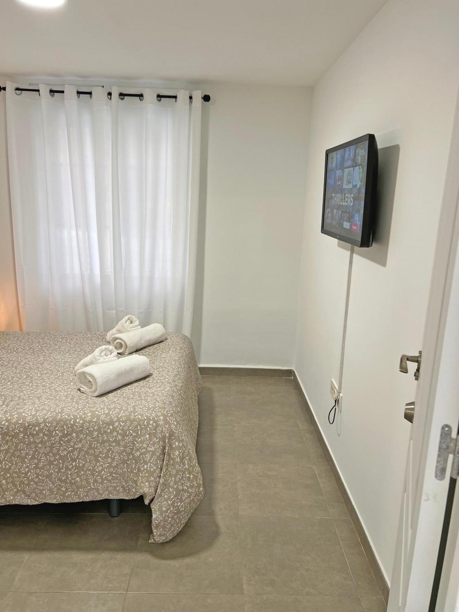 Reformado. Plaza De Toros. A/c Apartment *