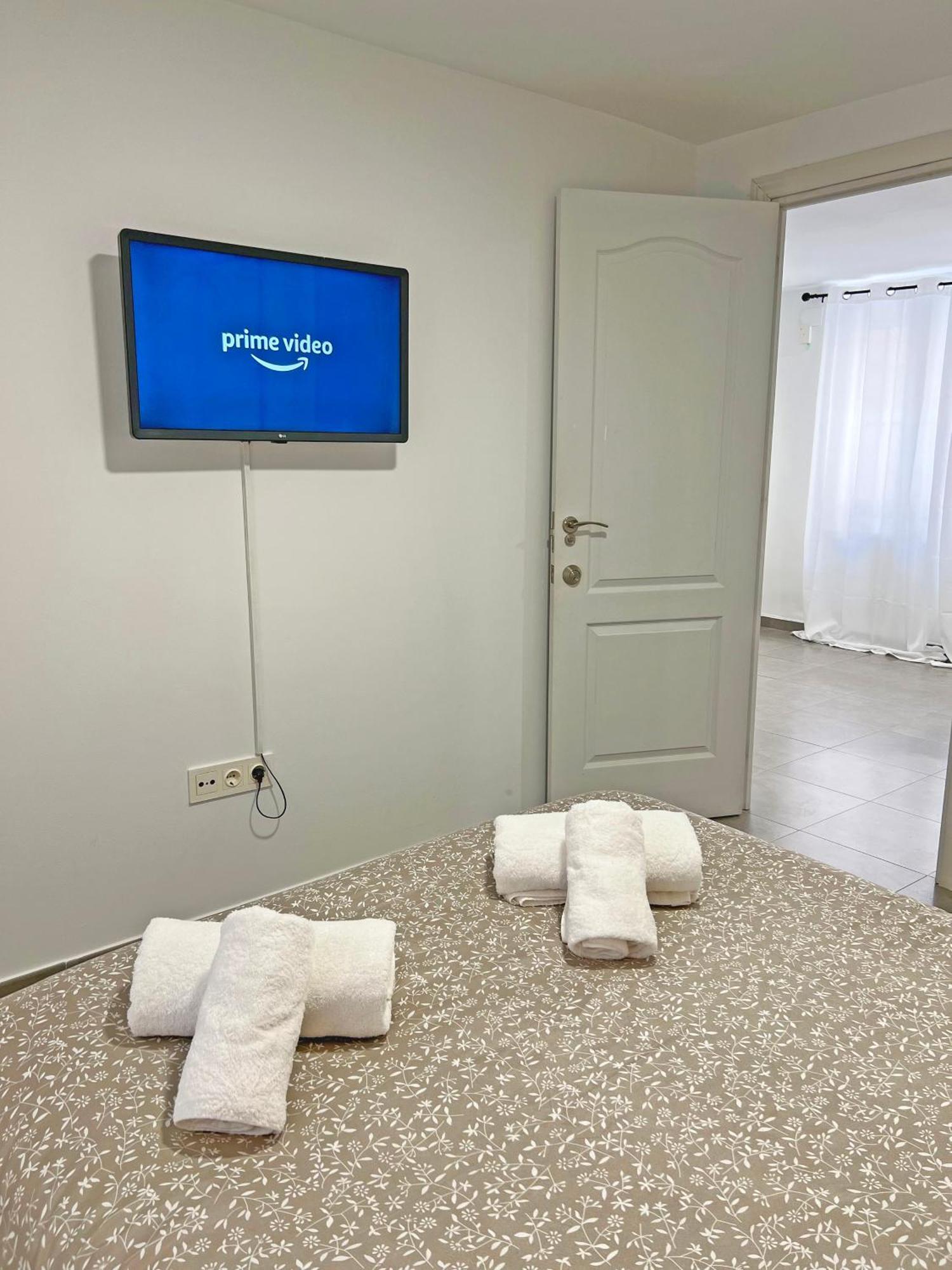 Apartment Reformado. Plaza De Toros. A/c *