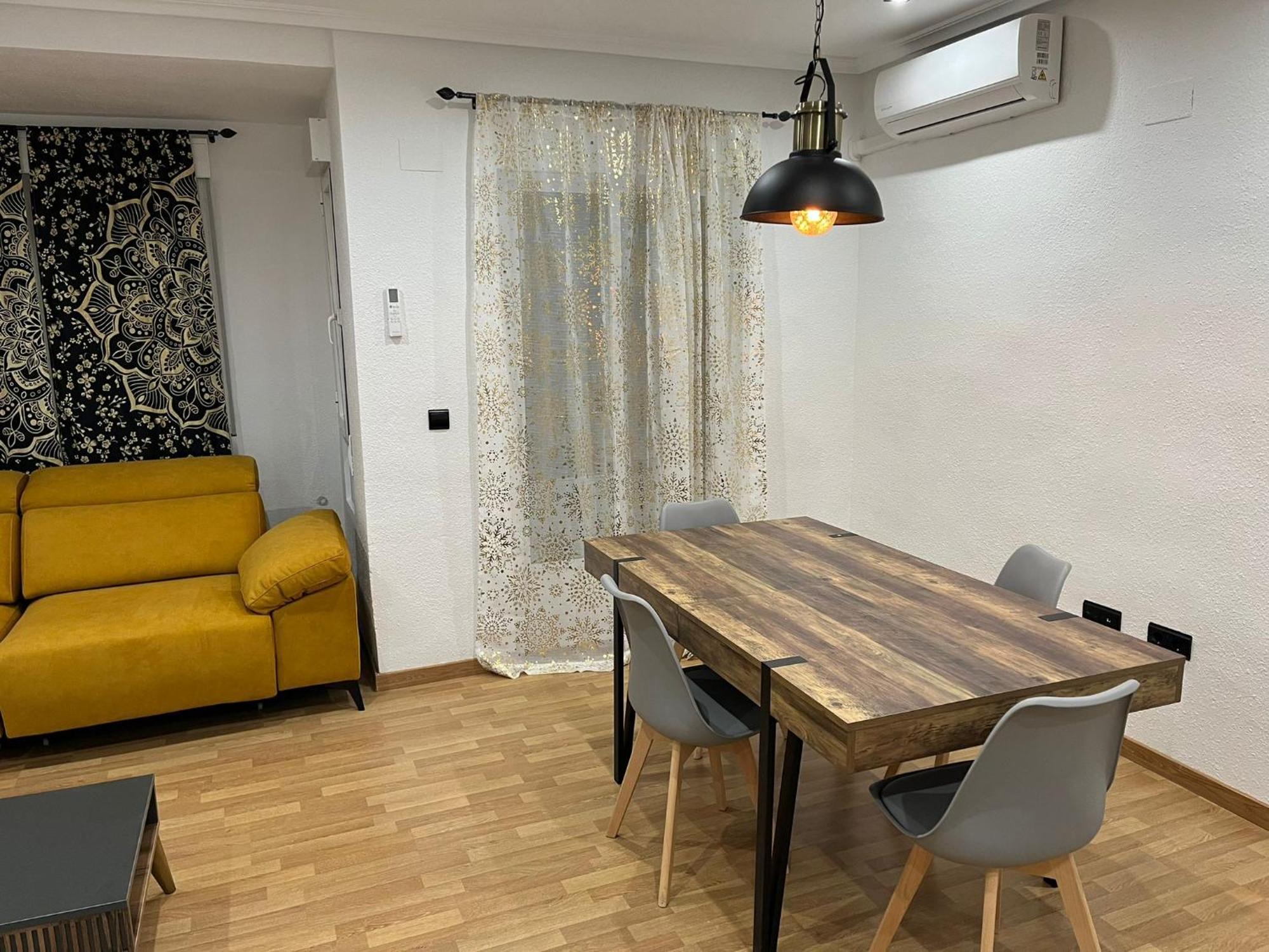 Marqplace Free Parking And Ac * Alicante