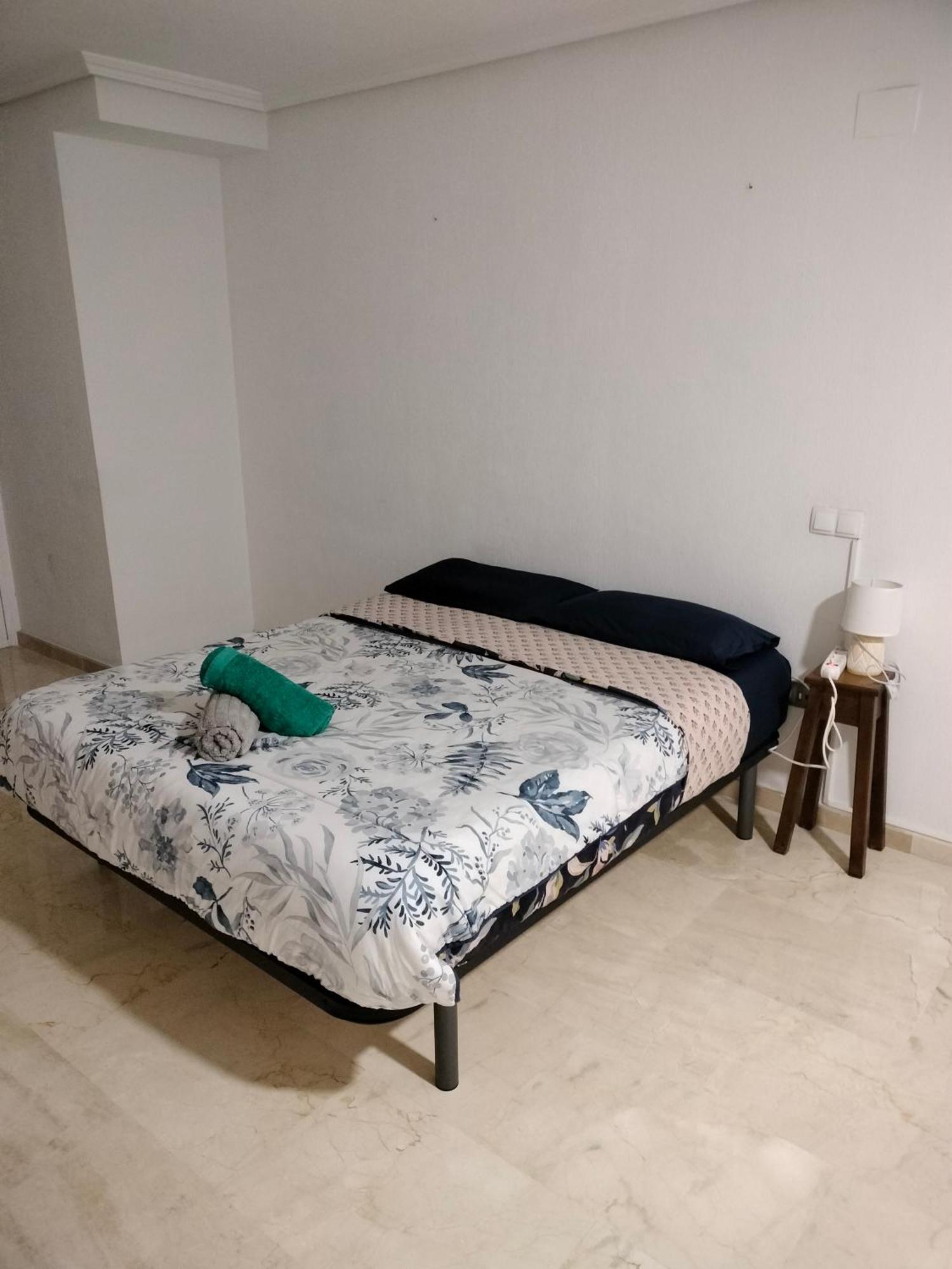 Homestay Piccadilly Centre Deluxe Alicante