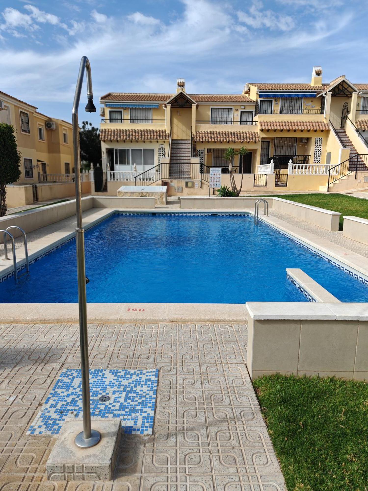 Sandy Bunker 2 Bed And Pool Appartement *