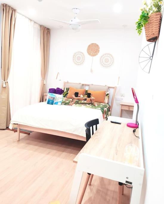 Apartment Central Market. Design Close To Everything Alicante