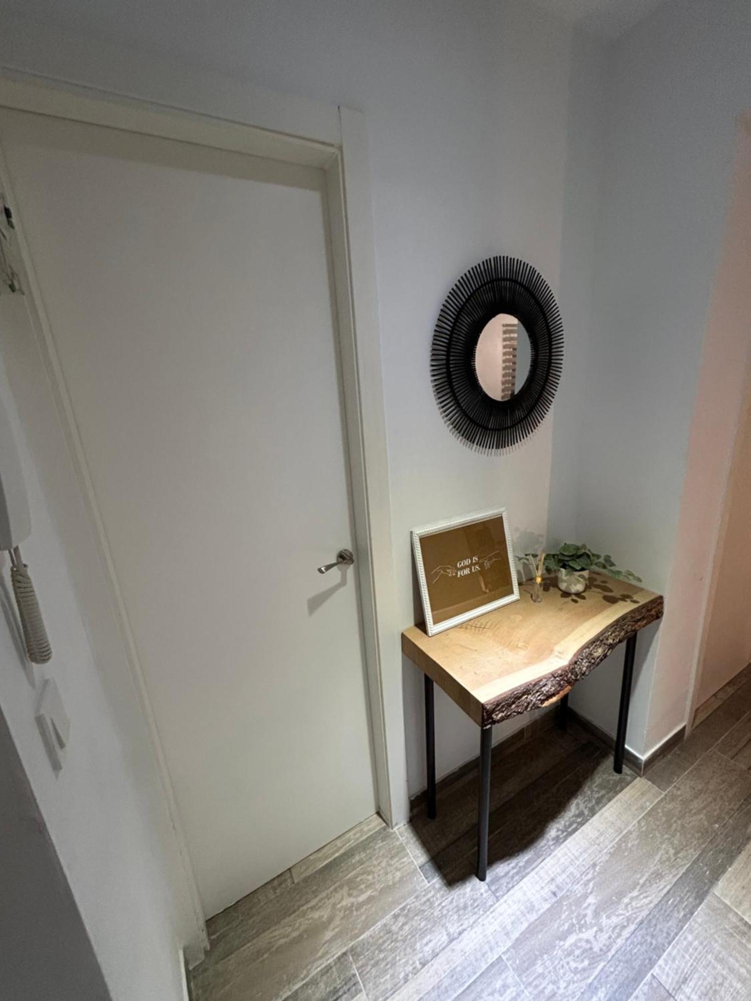 Homestay Acogedora Habitacion Privada Cerca Del Centro De *
