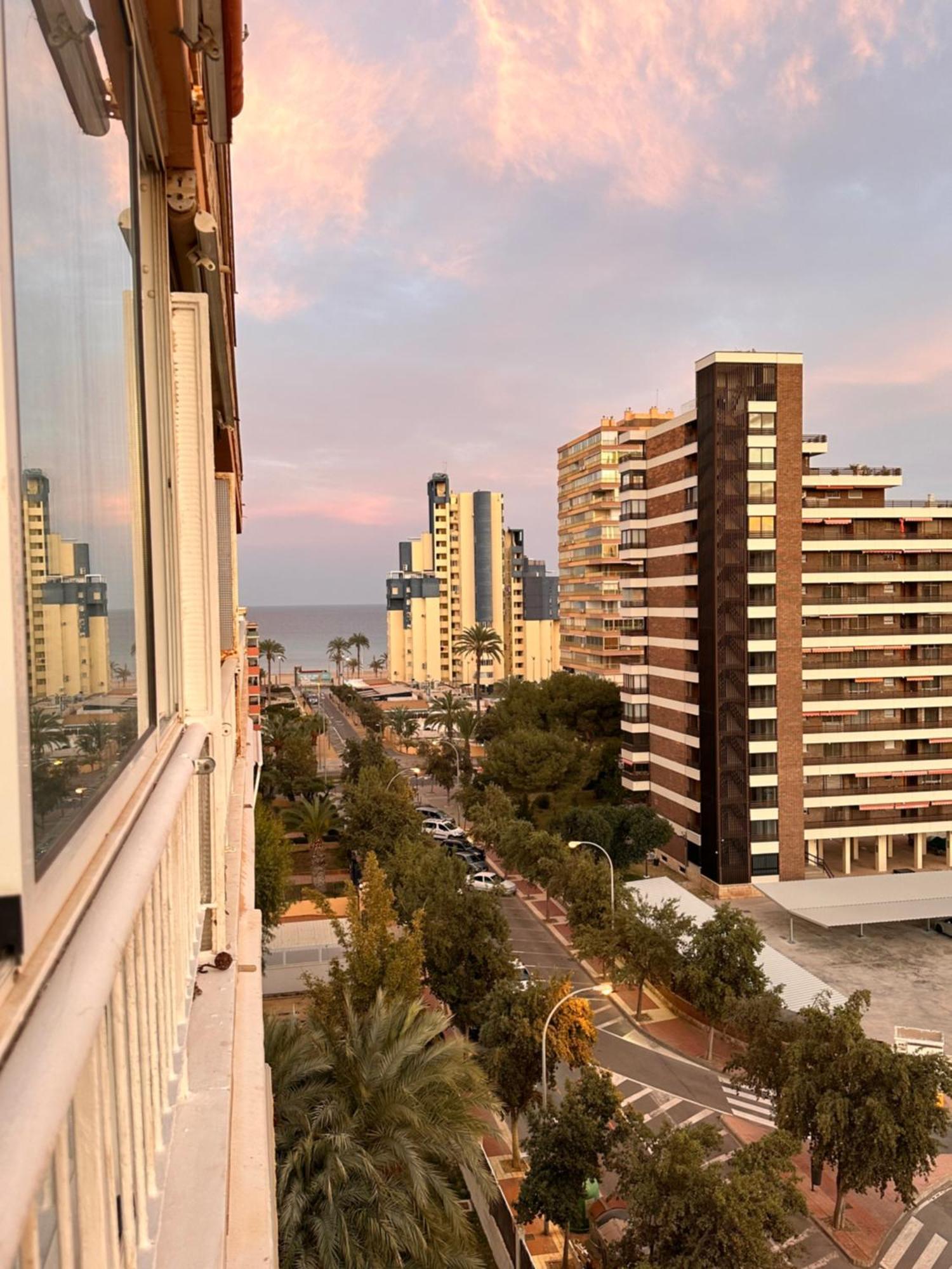 Playa De San Juan Julia Apartment *