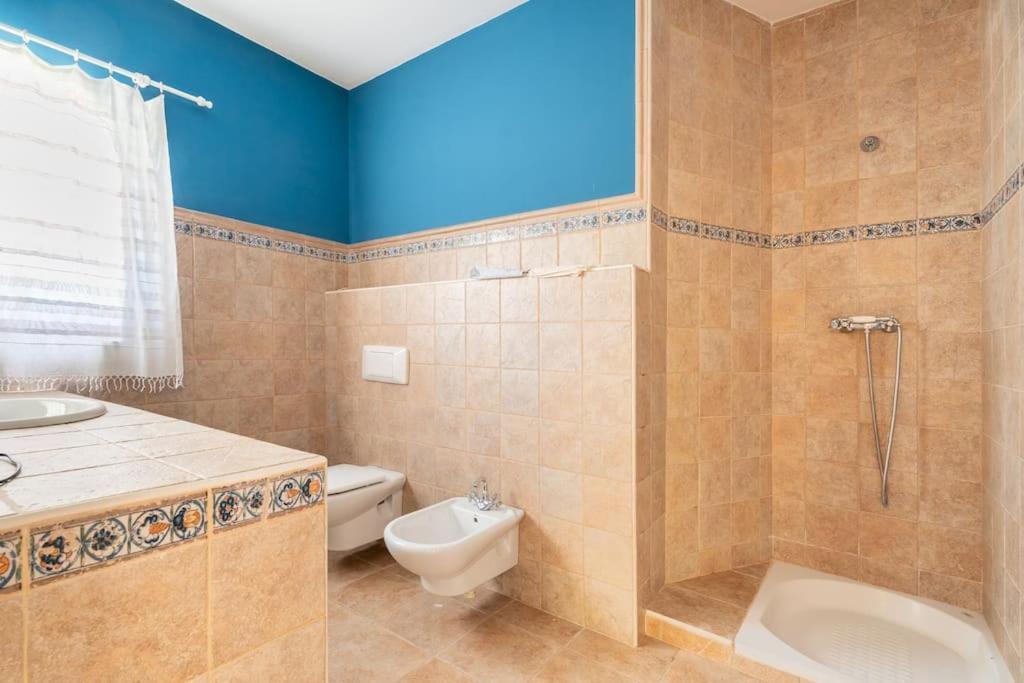 Luxury With Pool And Sea View In Villa Alicante