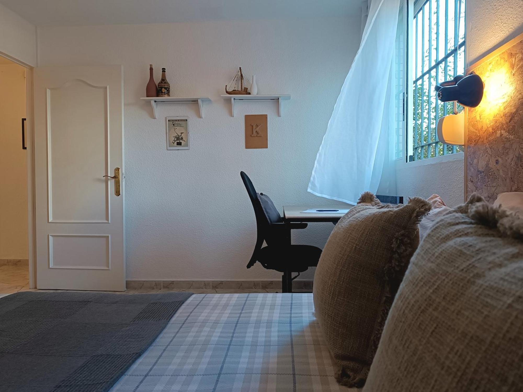 Apartment En La Playa - Alicante, Costa Blanca - Olivos Alicante