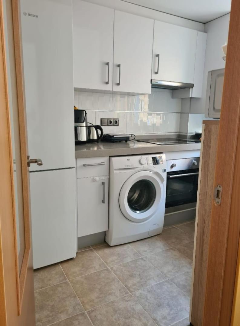 Quarto Com Banheiro Privado Em Apartamento Familiar Alicante