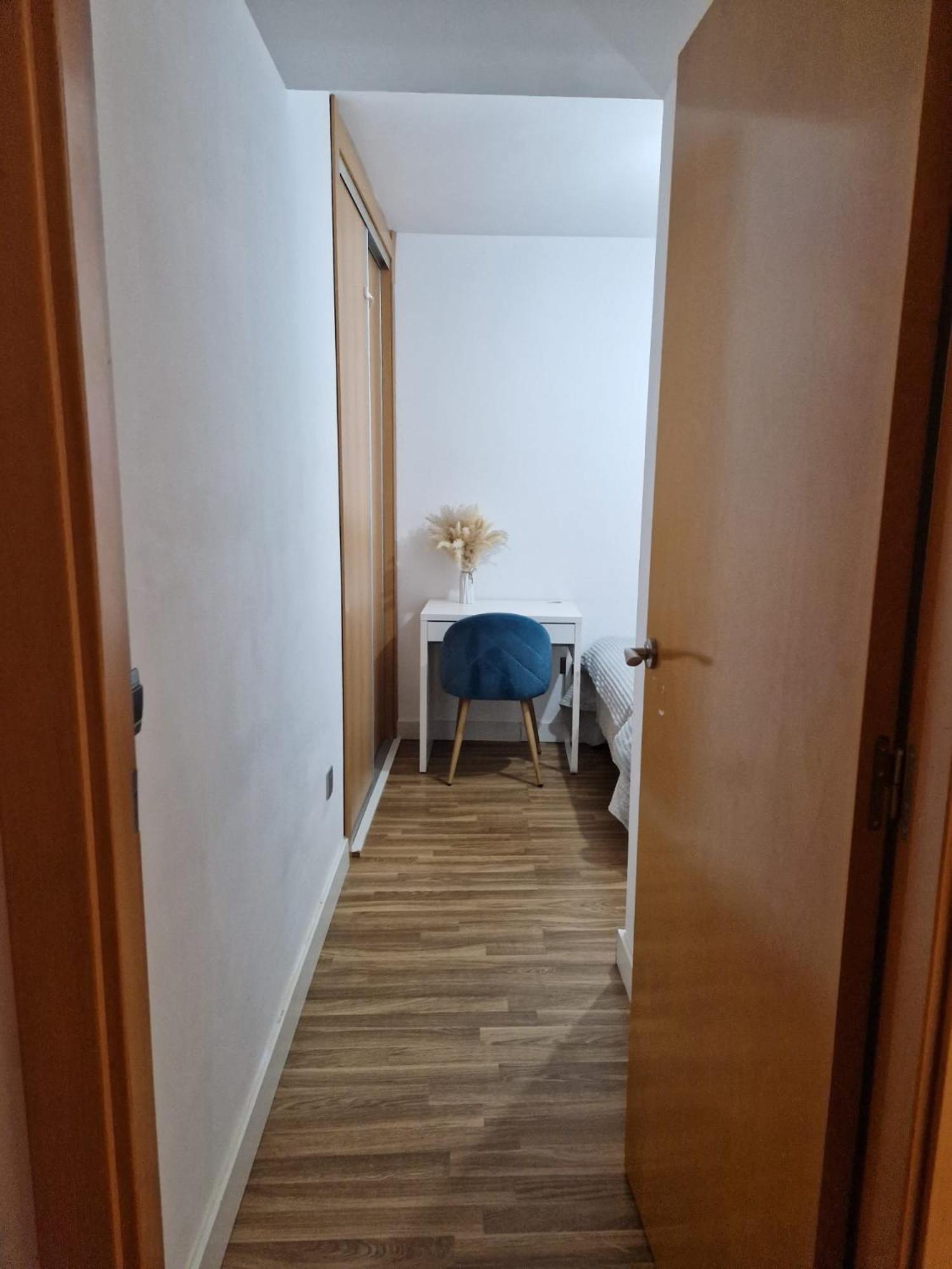 Homestay Quarto Com Banheiro Privado Em Apartamento Familiar Alicante