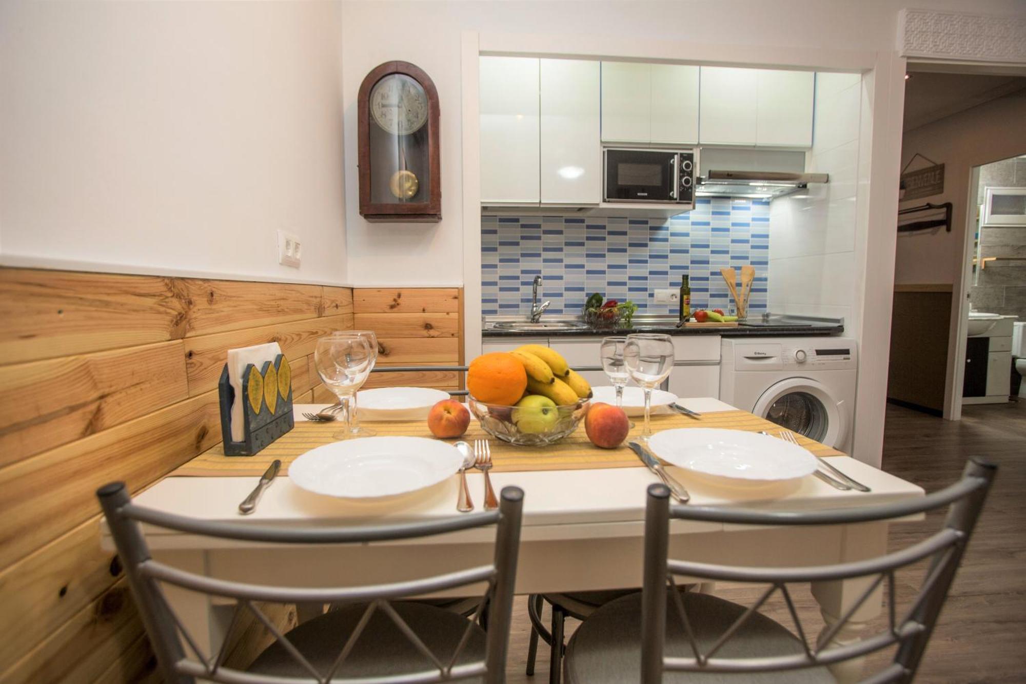 Unique Apt. W/pool- Across The Beach-wifi-a/c Apartamento Alicante