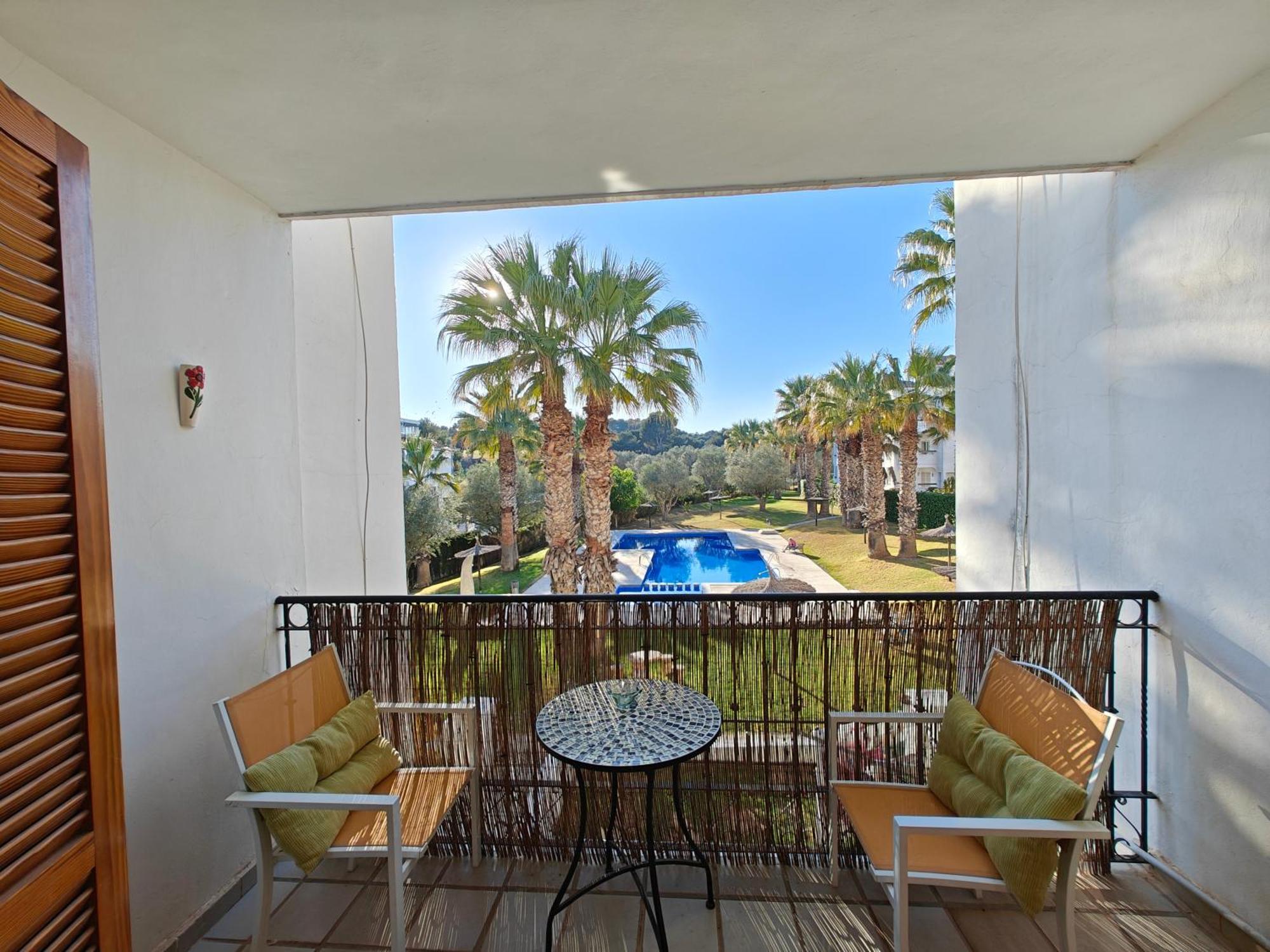 Golf&live Music Lovers Pool Views, Villamartin Plaza
